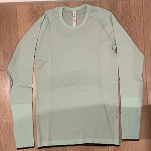 NWOT Lululemon Long Sleeve Stretch Tee - Teal - Size 6
